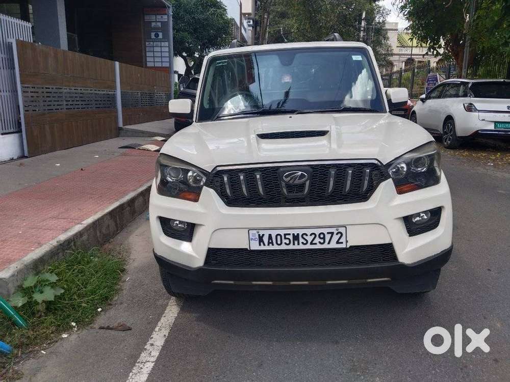 2015 S10 — ₹9.65L on OLX
