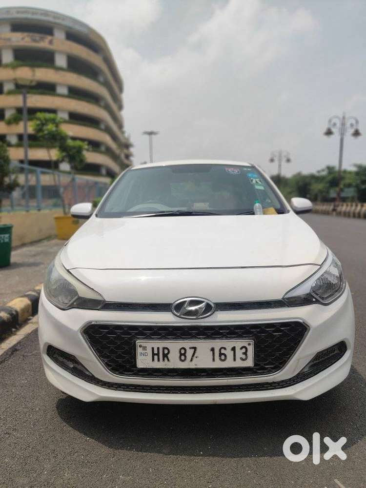 2017 1.2 Magna Executive — ₹3.15L on OLX