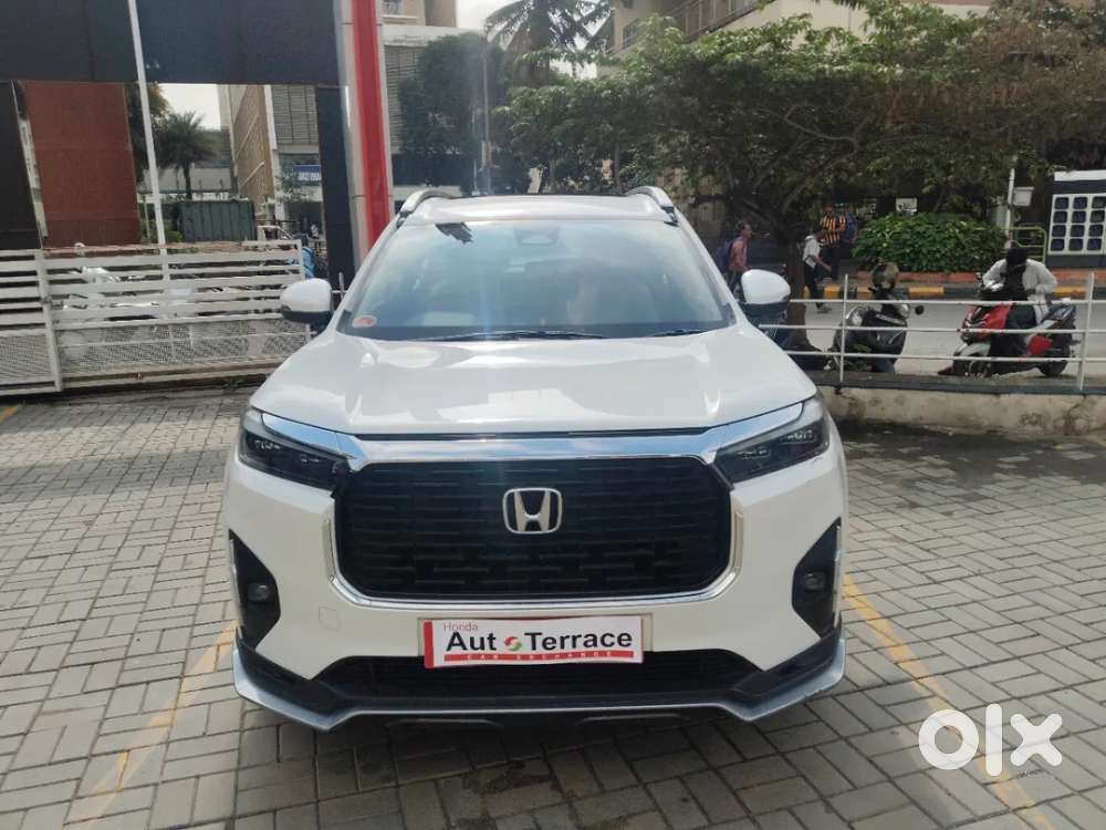2026 ZX CVT Dual Tone  — ₹17.9L on OLX