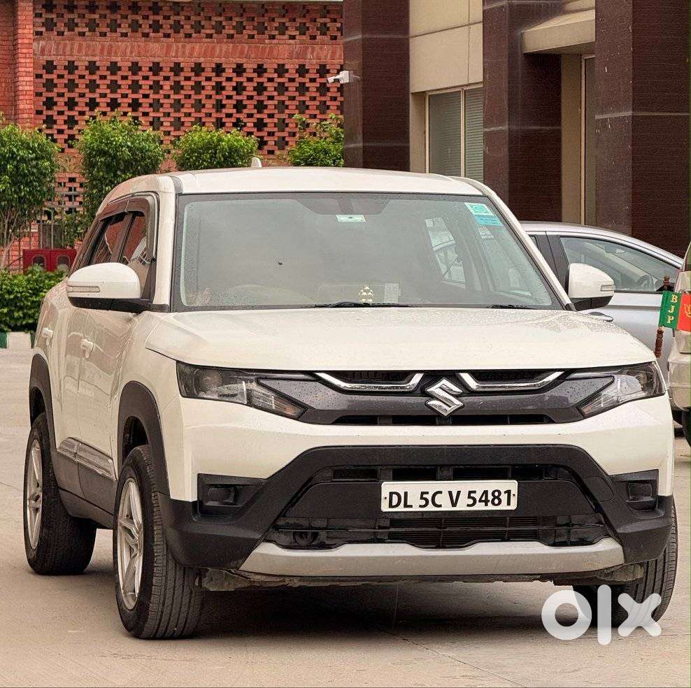 2023 Vxi AT — ₹6.51L on OLX