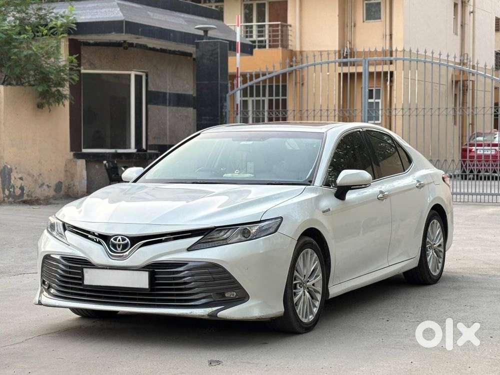 2020 Toyota Camry — used car price guide