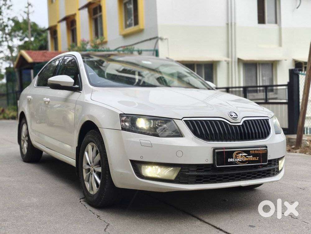 2015 [2013-2017] 2.0 Elegance TDI AT — ₹8.90L on OLX