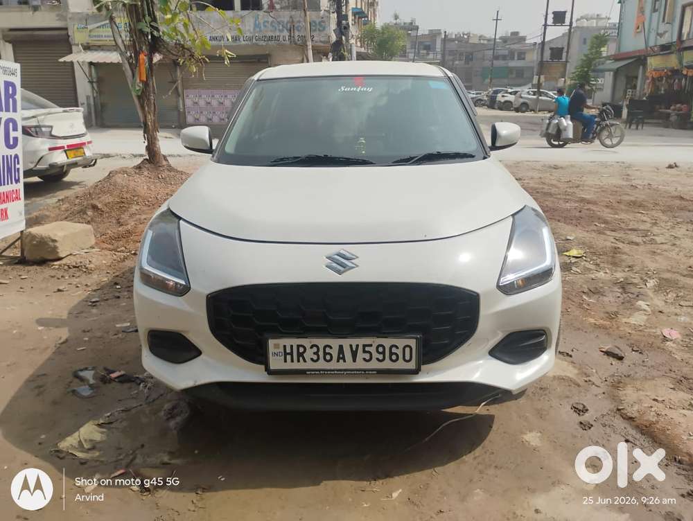 2025 VXi AGS — ₹6.65L on OLX