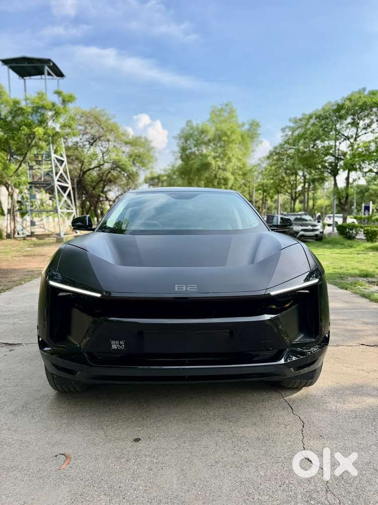 2026 Be 6 — ₹18.8L on OLX
