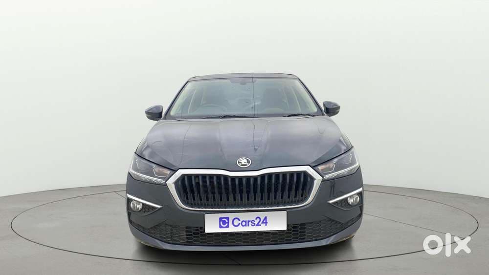 2023 Style 1.0L TSI MT — ₹10.1L on OLX