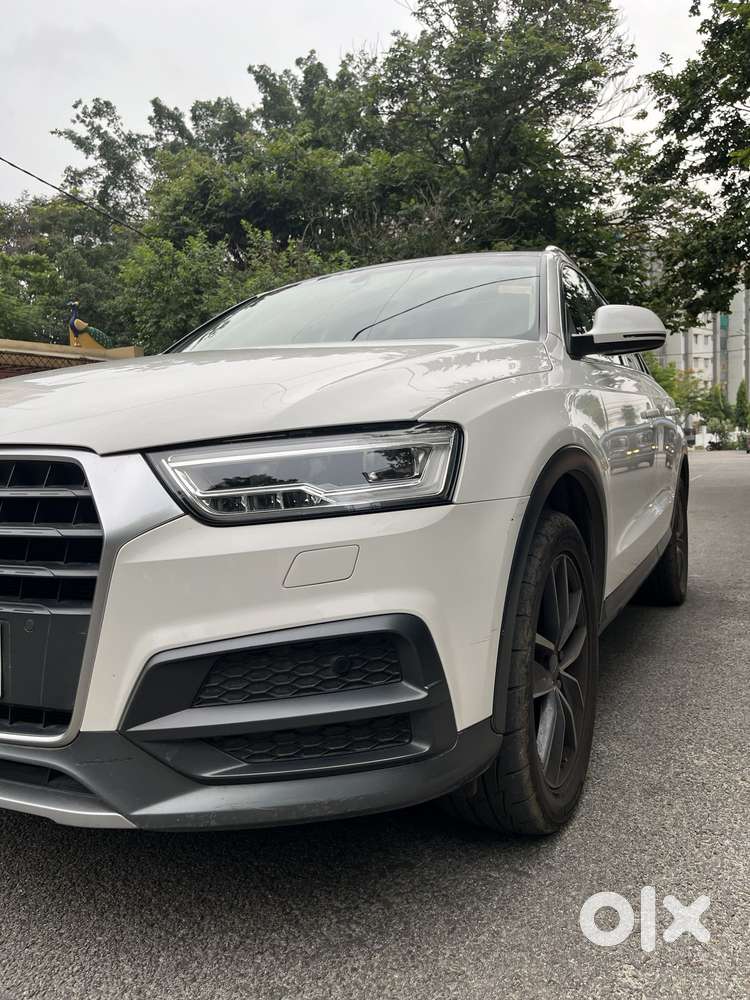 2019 2.0 35 TDI Quattro Premium Plus — ₹27.5L on OLX