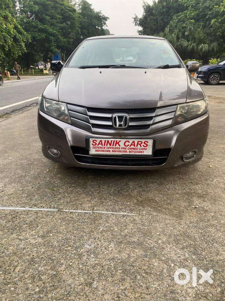 2011 [2008-2011] 1.5 V i-VTEC MT — ₹1.65L on OLX
