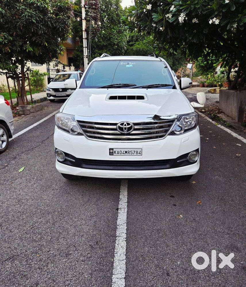 2016 3.0 Limited Edition — ₹14.5L on OLX