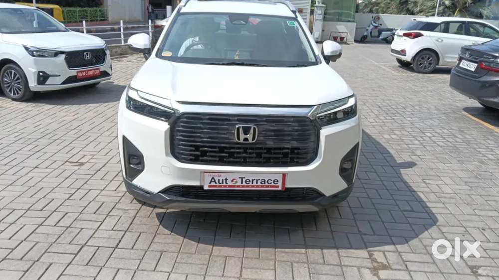2025 ZX MT  — ₹15.3L on OLX