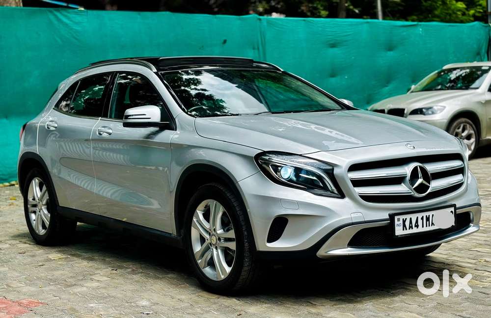 2015 GLA 200 D — ₹14.9L on OLX