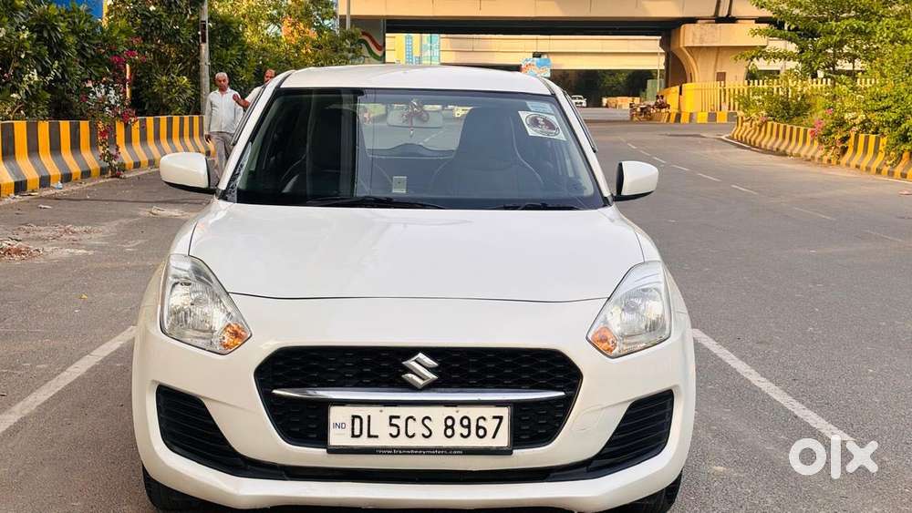 2021 LXI Option — ₹4.34L on OLX