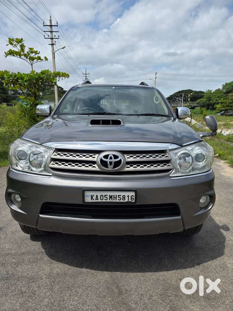 2010 3.0 4x2 AT — ₹8.70L on OLX
