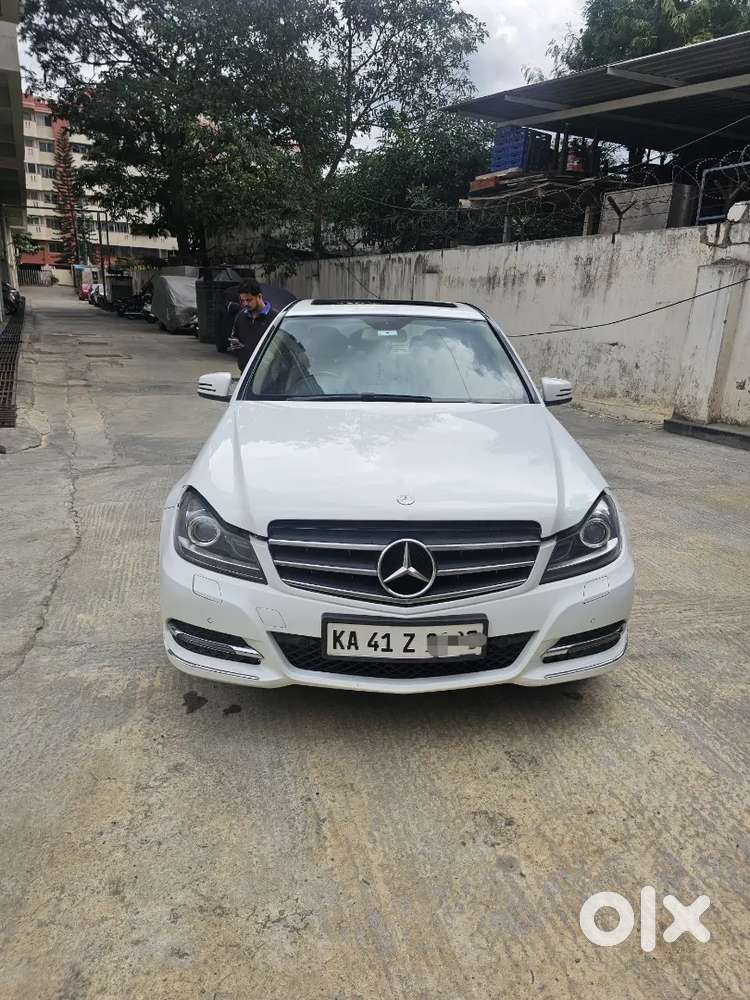 2013 2.1 220 CDI Avantgarde AT — ₹10.5L on OLX