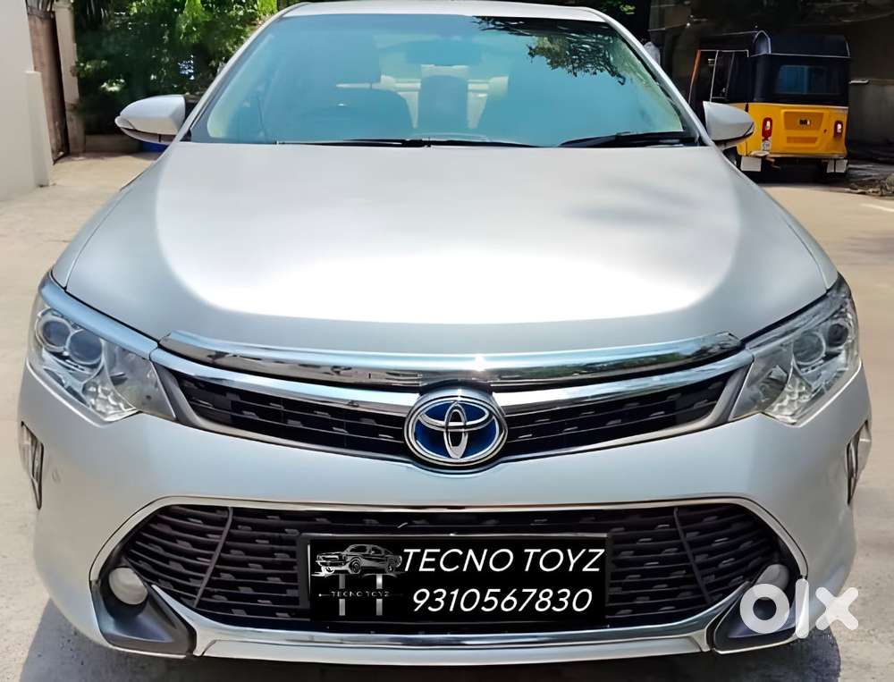 2016 Toyota Camry — used car price guide