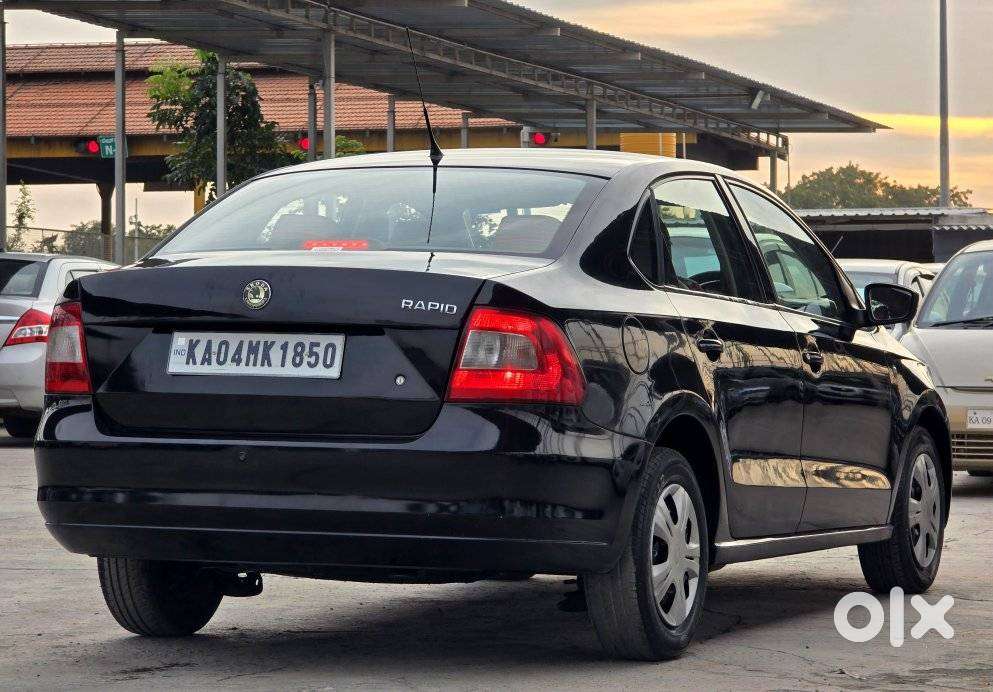 2012 [2011-2016] 1.6 Ambition MPI AT — ₹2.50L on OLX