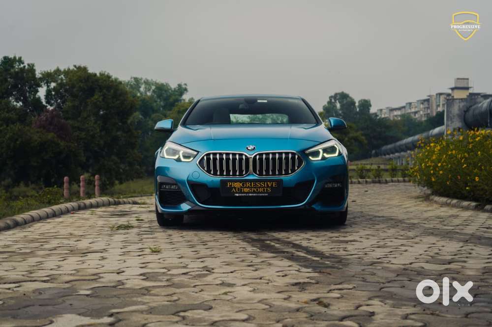 2023 220i M Sport Pro — ₹31.8L on OLX