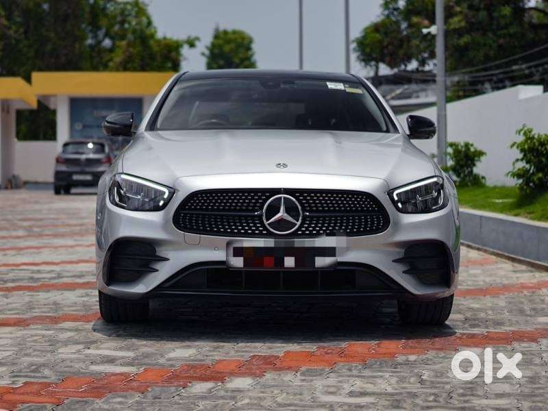 2023 E 220d Exclusive — ₹67.9L on OLX