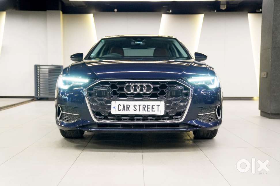 2024 2.0 45 TFSI Technology — ₹45.0L on OLX