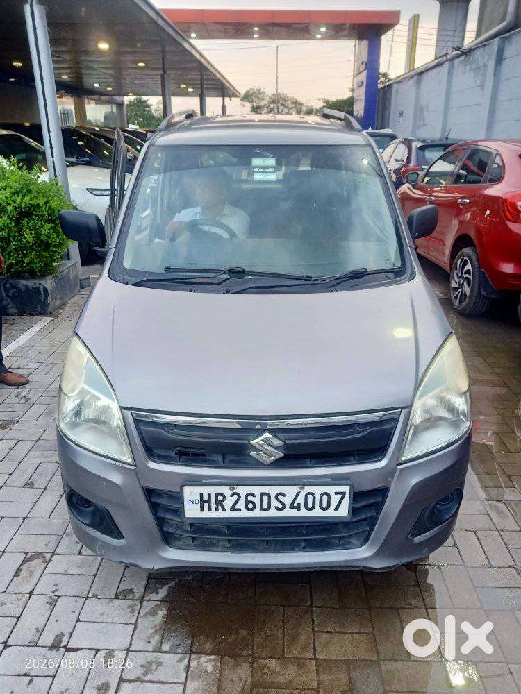 2018 LXI CNG Optional — ₹2.59L on OLX