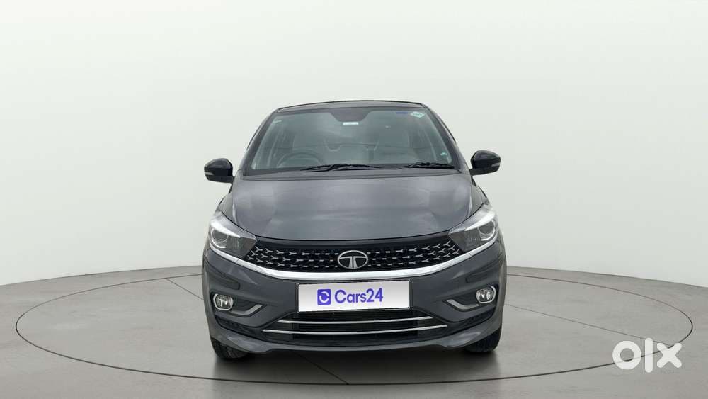 2024 XZA Plus — ₹7.45L on OLX