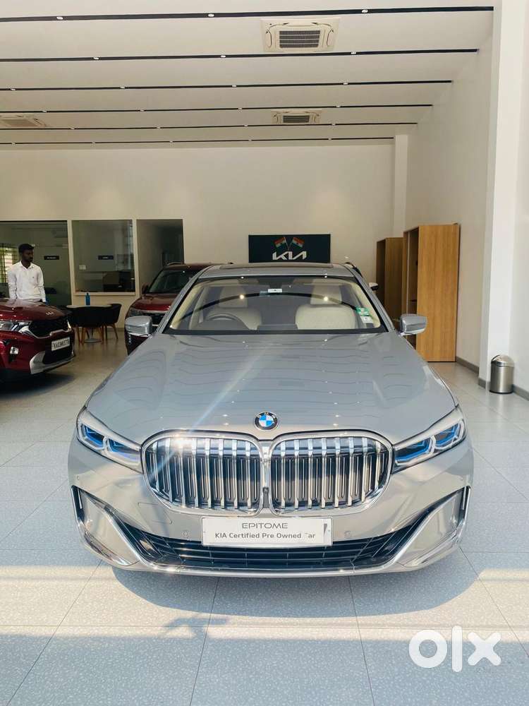 2020 [2019-2023] 3.0 740Li DPE Signature — ₹69.8L on OLX