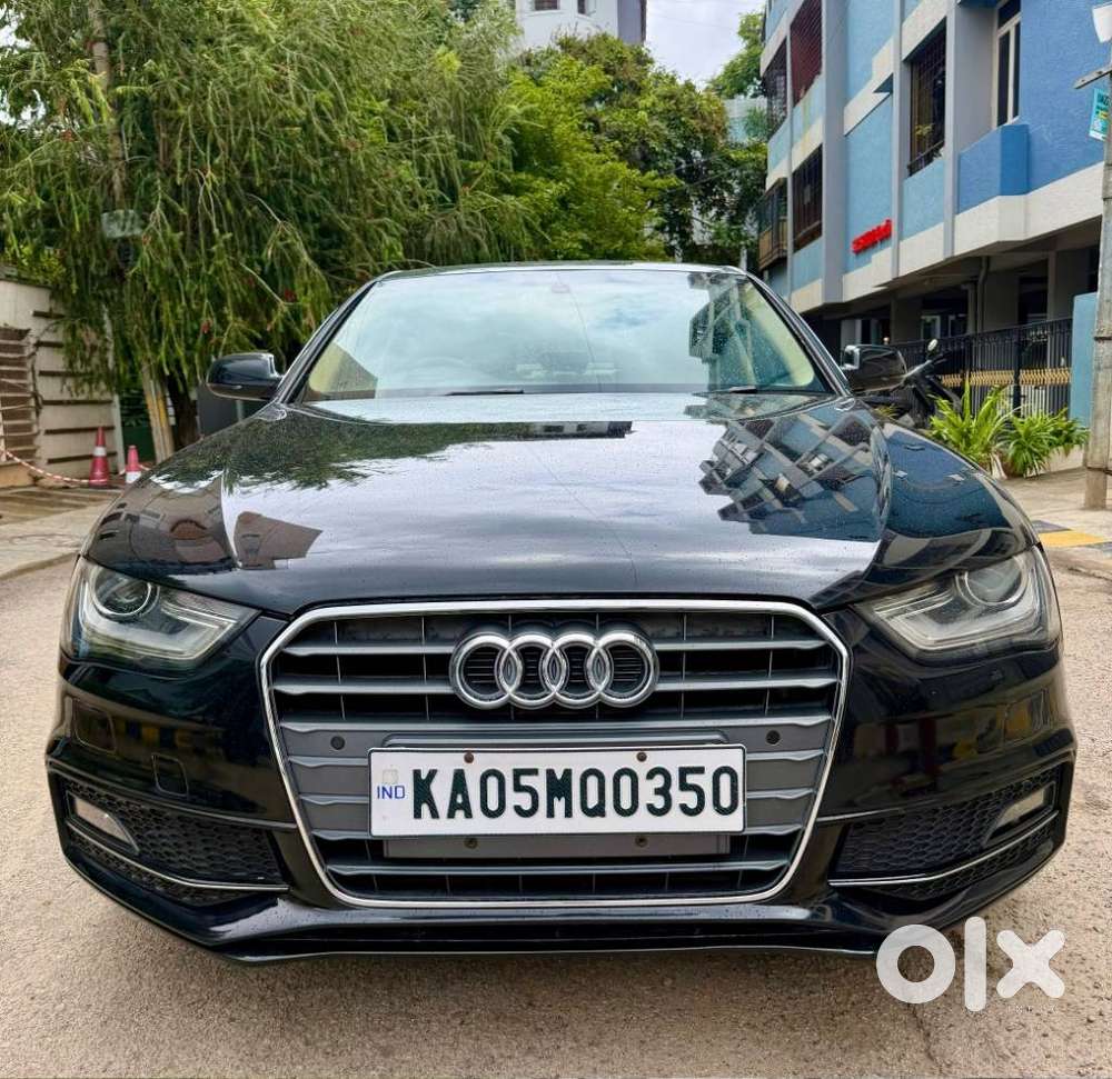 2014 2015-2016 2.0 35 TDI Premium — ₹12.0L on OLX