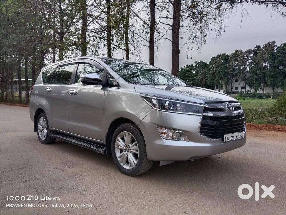 2017 2.8Z Automatic — ₹14.5L on OLX