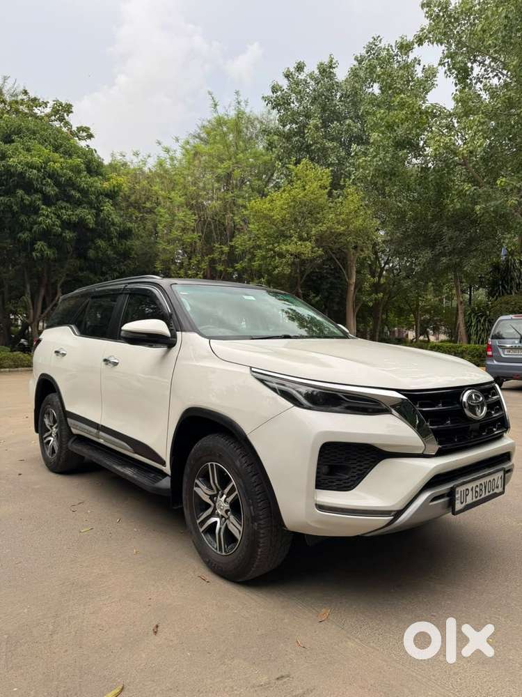 2018 4X2 AT 2.8 Diesel — ₹19.5L on OLX