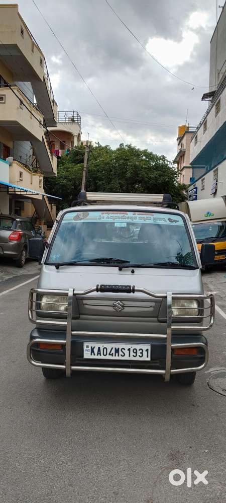 2016 8 Seater — ₹2.85L on OLX