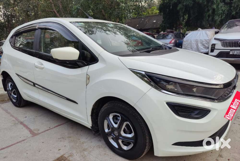 2023 1.2 XM Plus — ₹5.25L on OLX