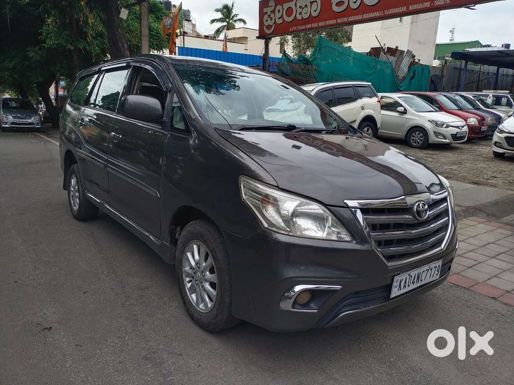 2012 [2012-2013] 2.5 VX Diesel 8 STR — ₹6.75L on OLX