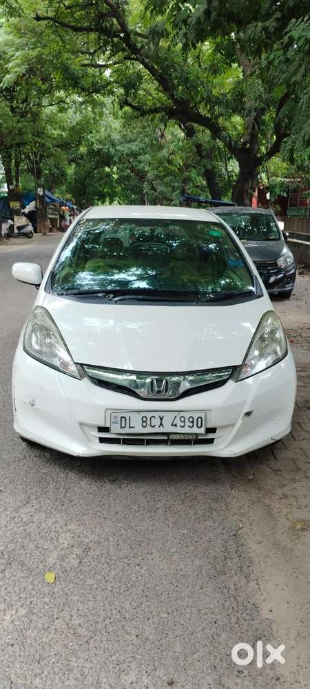 2012 Select — ₹1.45L on OLX