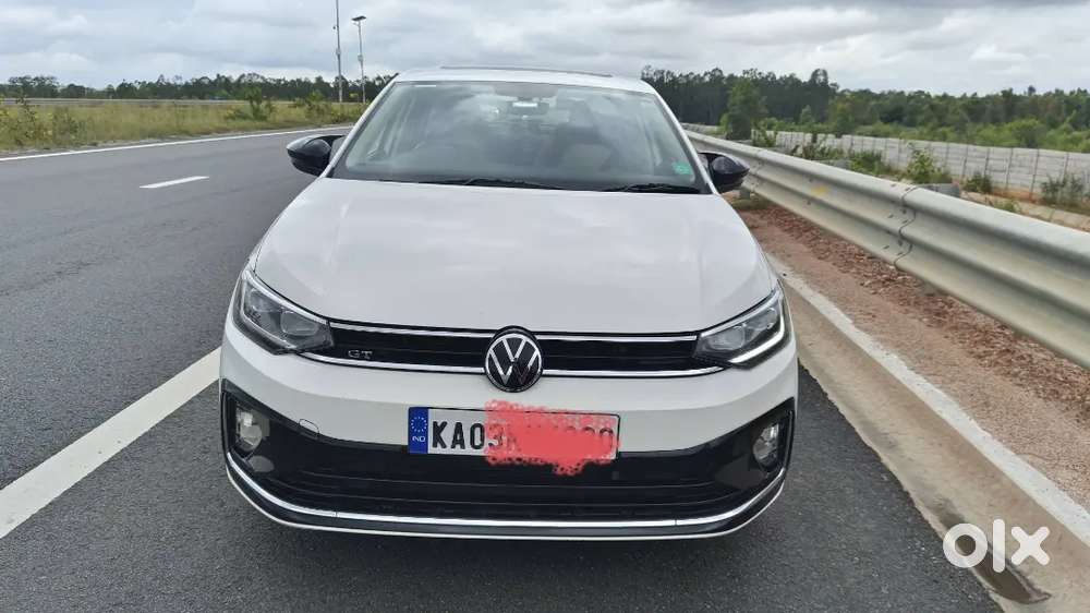 2022 1.0 Topline TSI AT — ₹11.7L on OLX