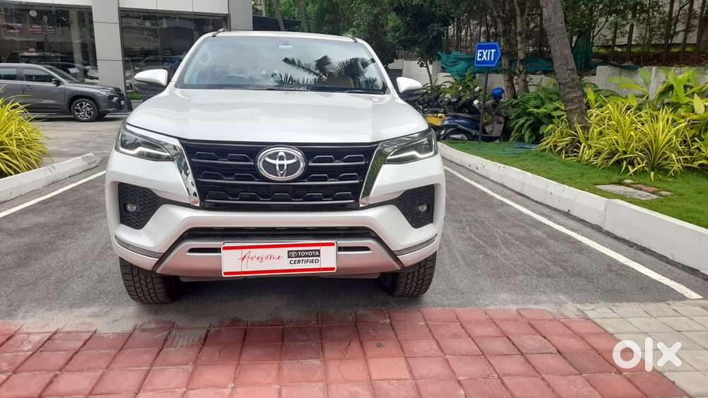 2023 4X2 AT 2.8 Diesel — ₹37.0L on OLX