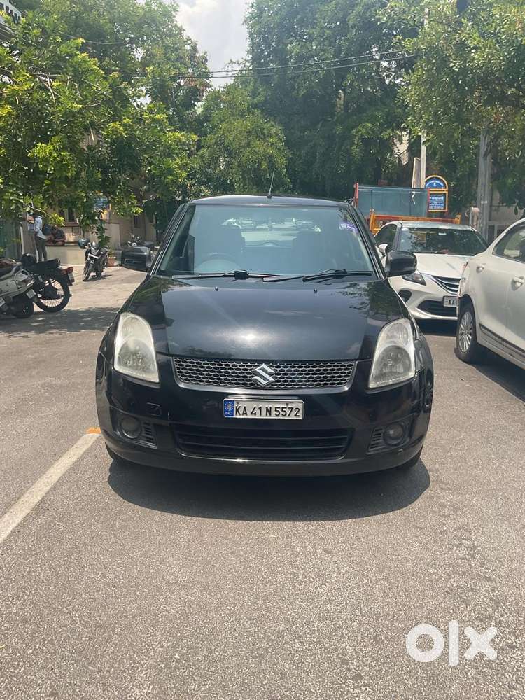 2010 VXi + Manual — ₹2.55L on OLX