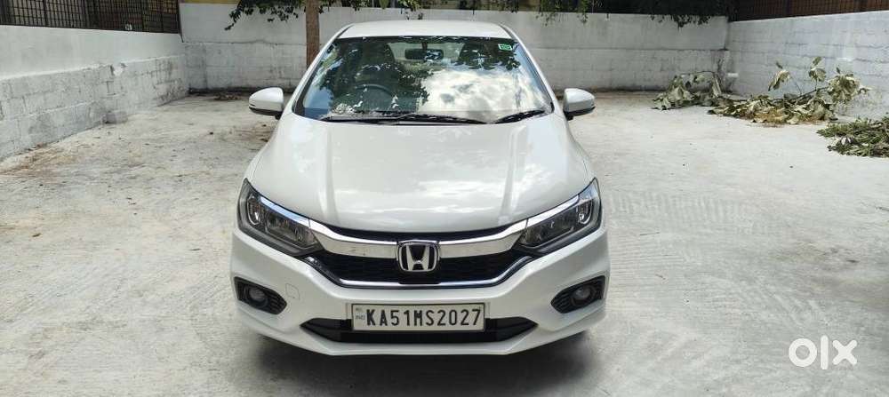 2022 1.5 V 5TH GEN i-VTEC MT — ₹8.65L on OLX