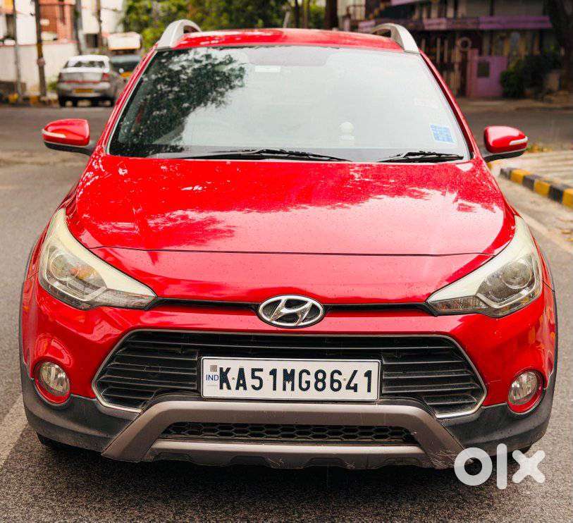 2015 [2015-2018] 1.4 SX Dual Tone — ₹4.80L on OLX