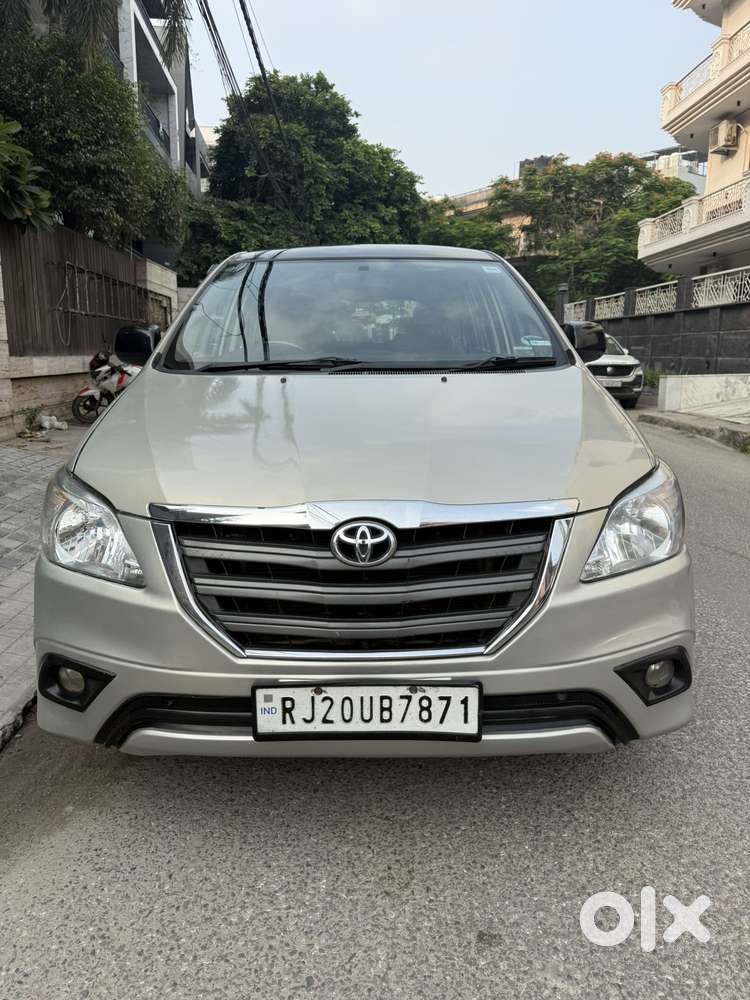 2015 2.5 G (Diesel) 8 Seater BS IV — ₹6.30L on OLX