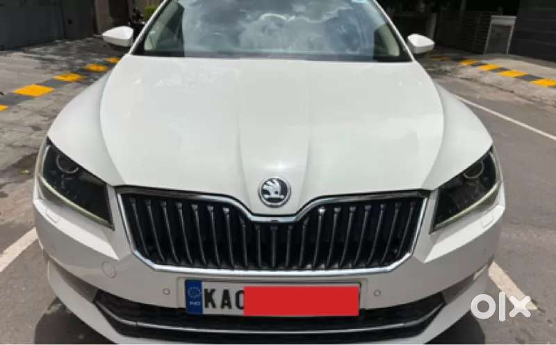 2017 2.0 L&K TSI AT — ₹18.5L on OLX