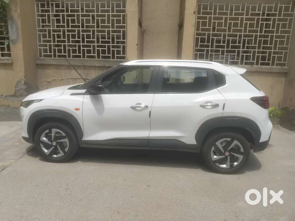 2025 visia mt — ₹5.25L on OLX