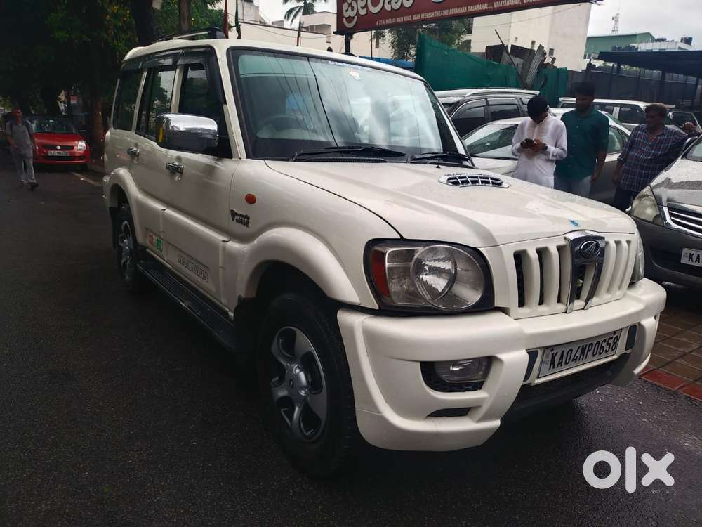 2014 [2009-2014] 2.2 SLE BS III — ₹5.80L on OLX