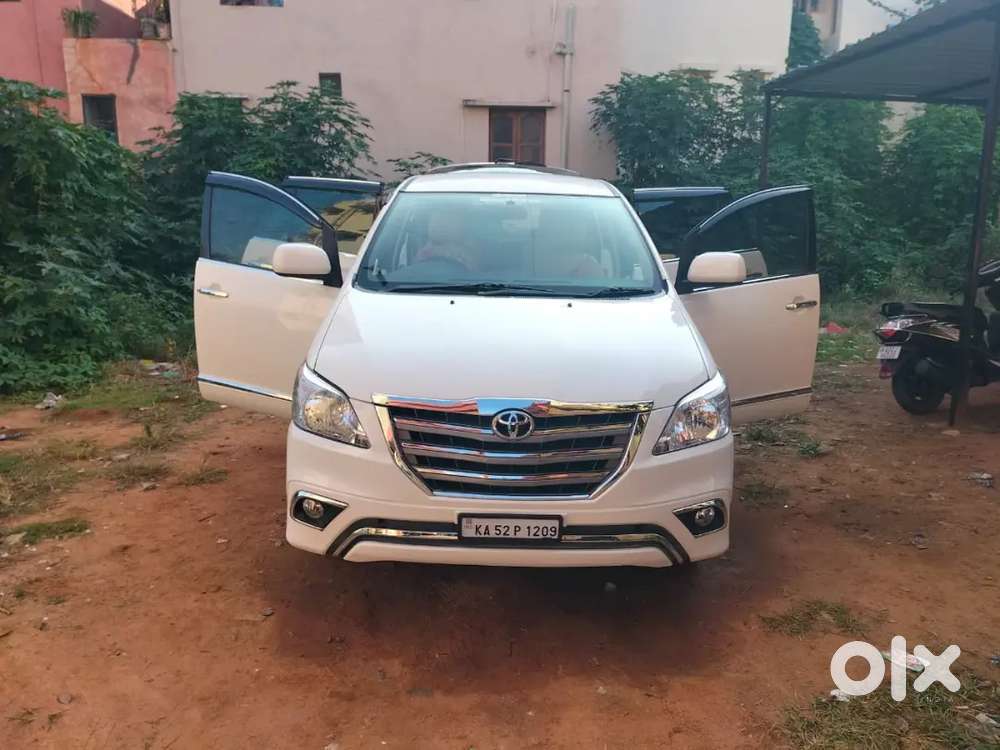 2010 2.5 G (Diesel) 7 Seater — ₹6.49L on OLX