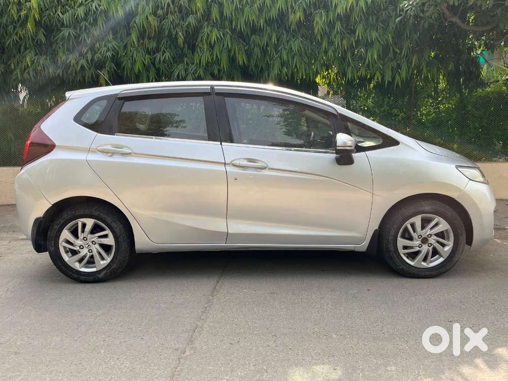 2019 [2018-2020] 1.2 V i-VTEC — ₹3.85L on OLX