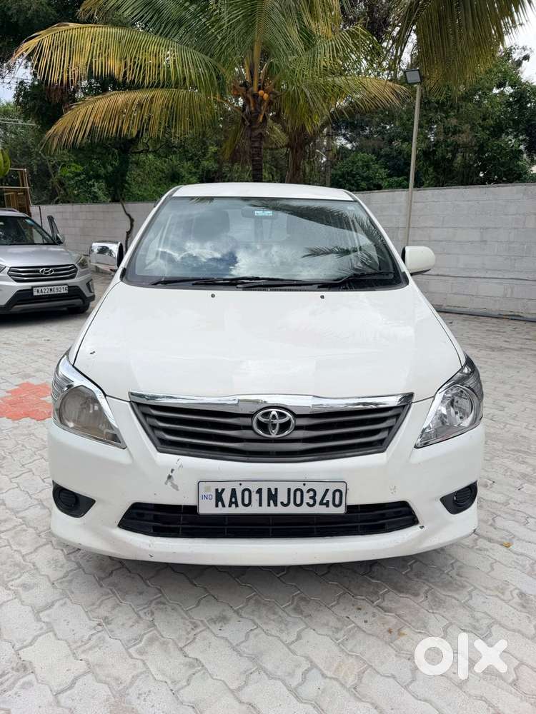 2013 2.5 G (Diesel) 8 Seater BS IV — ₹7.50L on OLX