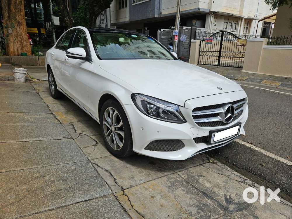 2017 [2014-2018] 2.1 220 CDI Avantgarde — ₹19.5L on OLX