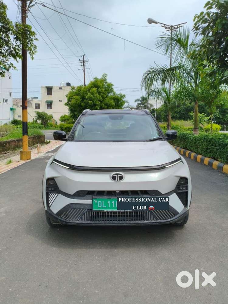 2025 Empowered Plus LR — ₹13.3L on OLX