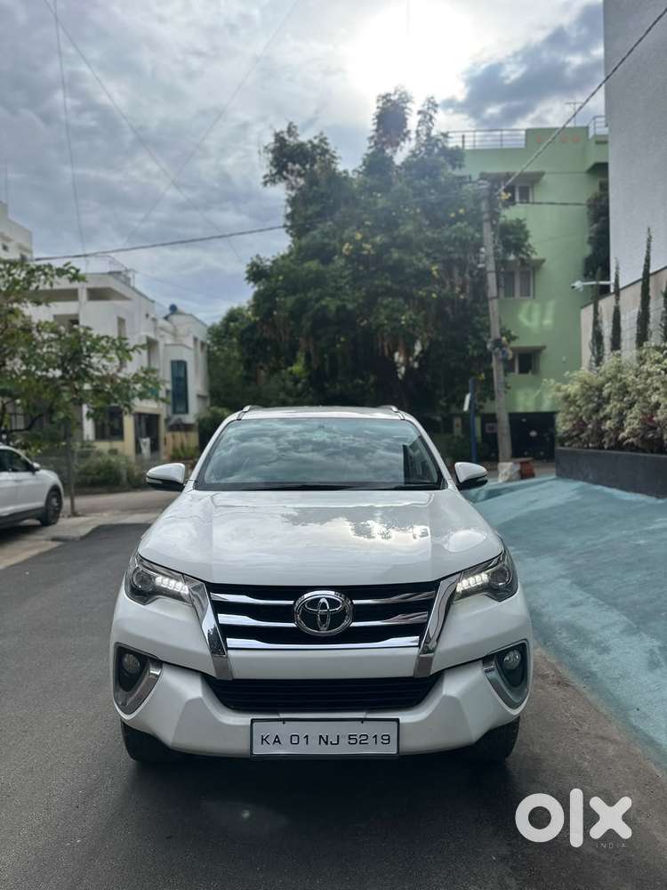 2017 4X2 MT 2.8 Diesel — ₹24.5L on OLX