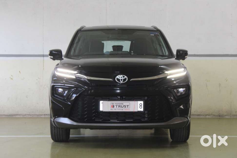 2025 V NeoDrive Aero Edition — ₹15.9L on OLX