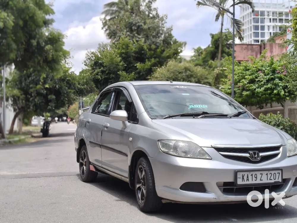 2007 CVT — ₹2.10L on OLX