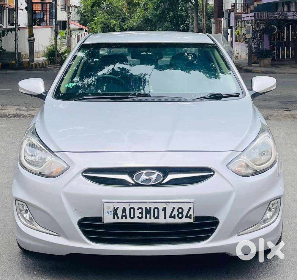2012 [2011-2015] FLUIDIC 1.6 VTVT SX — ₹3.30L on OLX